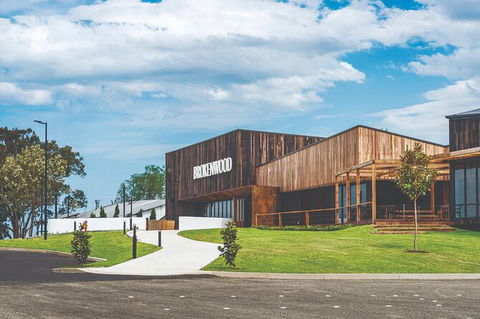 VIP Soil-To-Cellar Experience - Tourism Brisbane 2