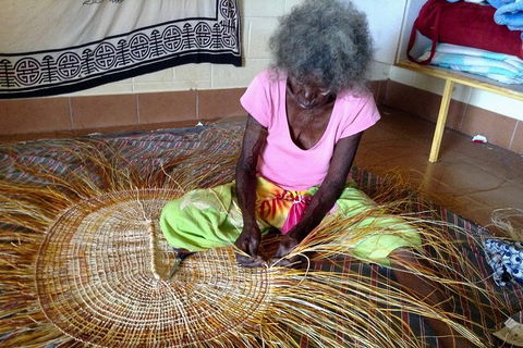 Gay-Wu Woman\'s 5 Day Yolngu Homeland Tour - Tourism Brisbane 4