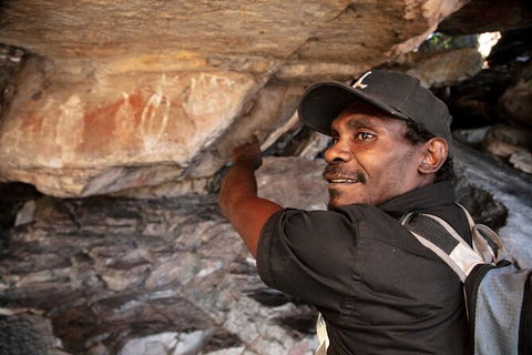 Arnhem Land Injalak Hill Full-Day Tour From Darwin - Brisbane Tourism 2