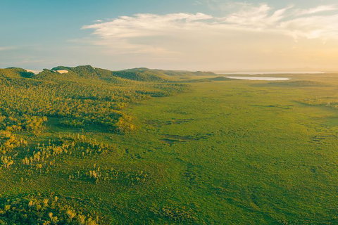 Cruise \'n\' Canoe To Australia\'s Everglades - Tourism Brisbane 3