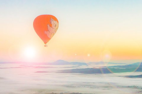 Hot Air Ballooning Tour From Cairns - Brisbane Tourism 9