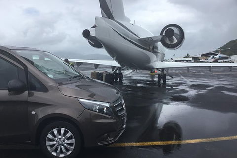 Mercedes 7 Seat Limousine Cairns Airport To Port Douglas - Tourism Brisbane 4
