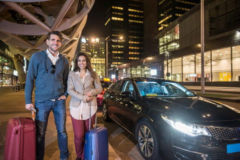 Cairns Airport (CNS) Departure Transfer (Cairns Hotels To Cairns CNS Airport) - Brisbane 4u 0