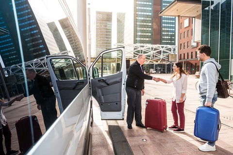 Cairns Airport (CNS) Departure Transfer (Cairns Hotels To Cairns CNS Airport) - Brisbane 4u 9