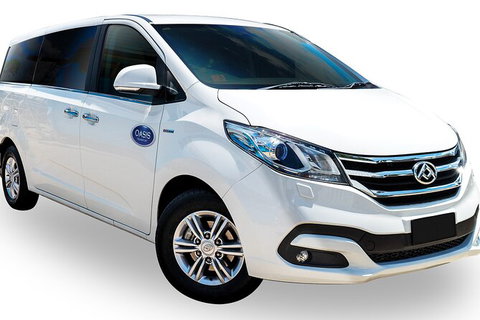 Luxury Van, Private Transfer, Cairns Airport - Cairns City - Brisbane Tourism 0