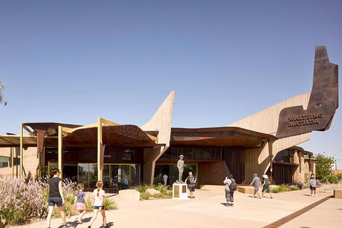 Winton Discovery Day Tour - Tourism Brisbane 3