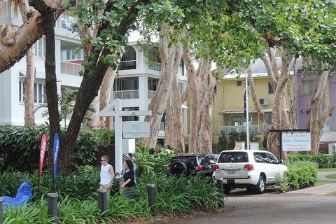 Airport Transfer - Palm Cove, Kewarra Beach & Trinity Beach To Cairns Airport - Tourism Brisbane 6