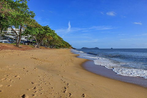 Airport Transfer - Palm Cove, Kewarra Beach & Trinity Beach To Cairns Airport - Tourism Brisbane 7