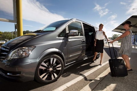 Sunshine Coast Airport Private Transfer - 11 Seat Minibus - Tourism Brisbane 3