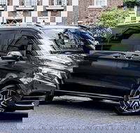 Departure Private Transfers from Gold Coast City to Gold Coast Airport OOL