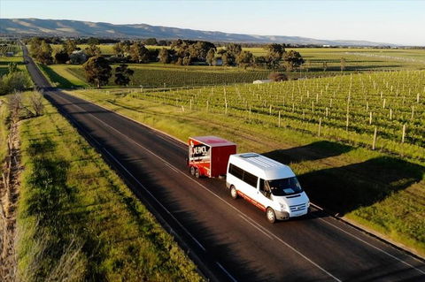 Luke\'s Wine Tour - Tourism Brisbane 4
