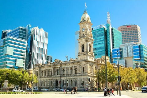 Adelaide Airport Transfers : Adelaide City To Airport ADL In Business Car - Tourism Brisbane 7
