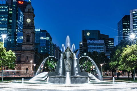 Adelaide Airport Transfers : Airport ADL To Adelaide City In Luxury Van - Brisbane Tourism 4