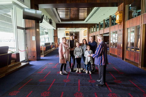 Ultimate Sports Lovers Bus Tour Of Melbourne - Brisbane 4u 2