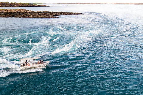 Cape Leveque, Sea Safari And Aboriginal Communities From Broome - Brisbane Tourism 4