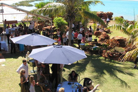 Prehistoric Cocktail Breakfast Hovercraft Tour - Brisbane Tourism 8