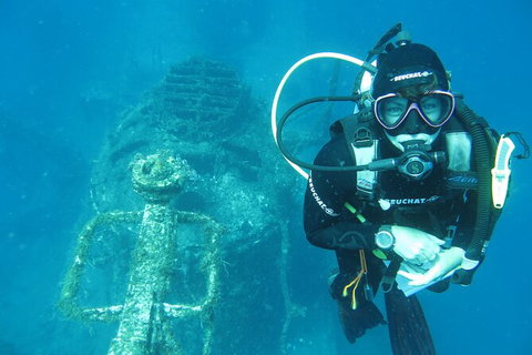 PADI Open Water Course - Tourism Brisbane 0