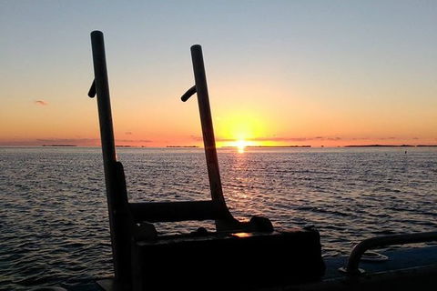 Sunset Geraldton Harbour Cruise - Tourism Brisbane 2