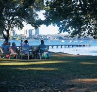 Matilda Bay Reserve - Tourism Brisbane