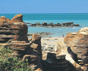 Reddell Beach - Brisbane Tourism 0