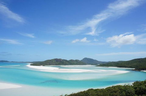 Whitsunday Dive Adventures - Tourism Brisbane 0