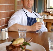 Frisco Hotel - Tourism Brisbane