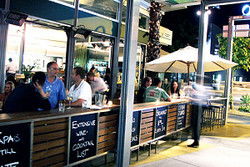 Luxe Resturant & Wine Bar