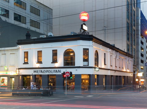 Metropolitan Hotel - Tourism Brisbane 1