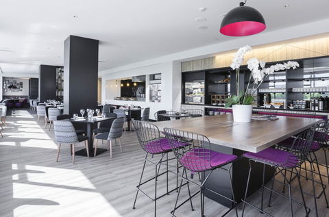 MRepublic Restaurant, Bar And Lounge - Brisbane 4u 0