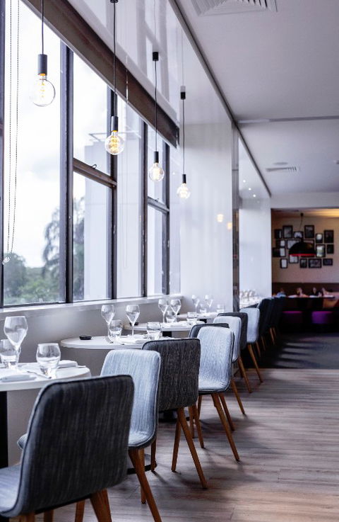 MRepublic Restaurant, Bar And Lounge - Brisbane 4u 5