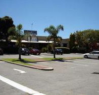 Wanneroo Villa Tavern - Brisbane Tourism
