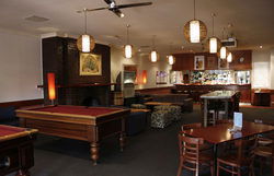 Peacock Inn Hotel - Tourism Brisbane 1