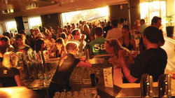 Mullaloo Beach Hotel - Brisbane Tourism 2