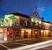 Town Hall Hotel - Brisbane Tourism