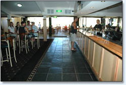 Bateau Bay Hotel - Brisbane 4u 0