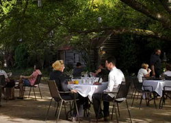 The Cosmopolitan Hotel - Tourism Brisbane 3