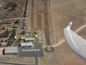 Waikerie Gliding Club - Brisbane 4u 1