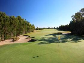 Pelican Waters QLD Tourism Brisbane