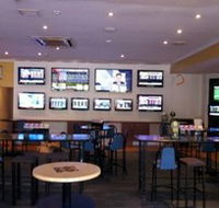 Tacking Point Tavern - Tourism Brisbane