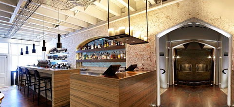 HRH Wine Bar - Brisbane Tourism 2