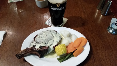 Commercial Hotel - Tourism Brisbane 3