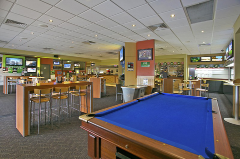 Lakeside Village Tavern - Tourism Brisbane 2