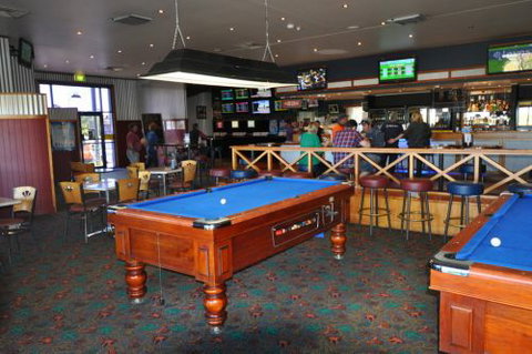 Westbrook Tavern - Tourism Brisbane 3