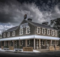 Inverleigh Hotel - Tourism Brisbane