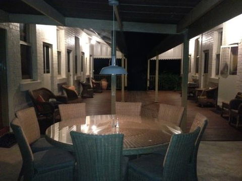 Moyhu Hotel - Brisbane Tourism 3