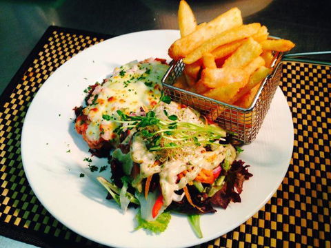 Raffles Hotel - Tourism Brisbane 0