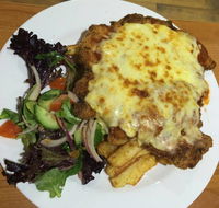 Coomera Waters Tavern - Tourism Brisbane