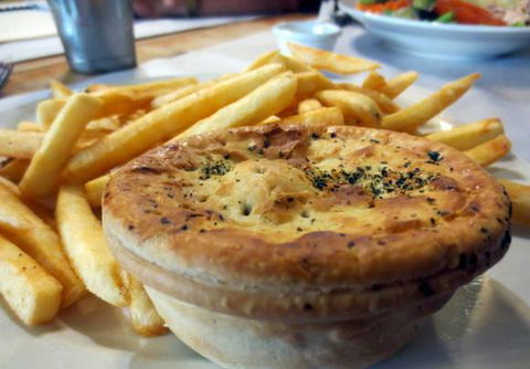 Elly’s Coffee Lounge - Brisbane 4u 1