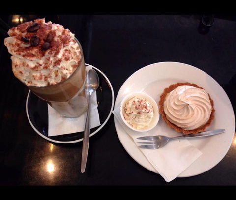 Harvest Breads Cafe - Brisbane 4u 1