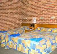 Bohle Barn Hotel Motel - Tourism Brisbane
